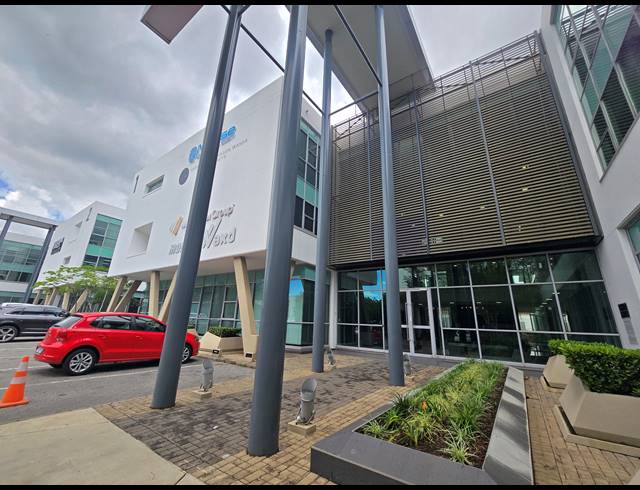 665M² OFFICE TO LET IN MAGALIESSIG